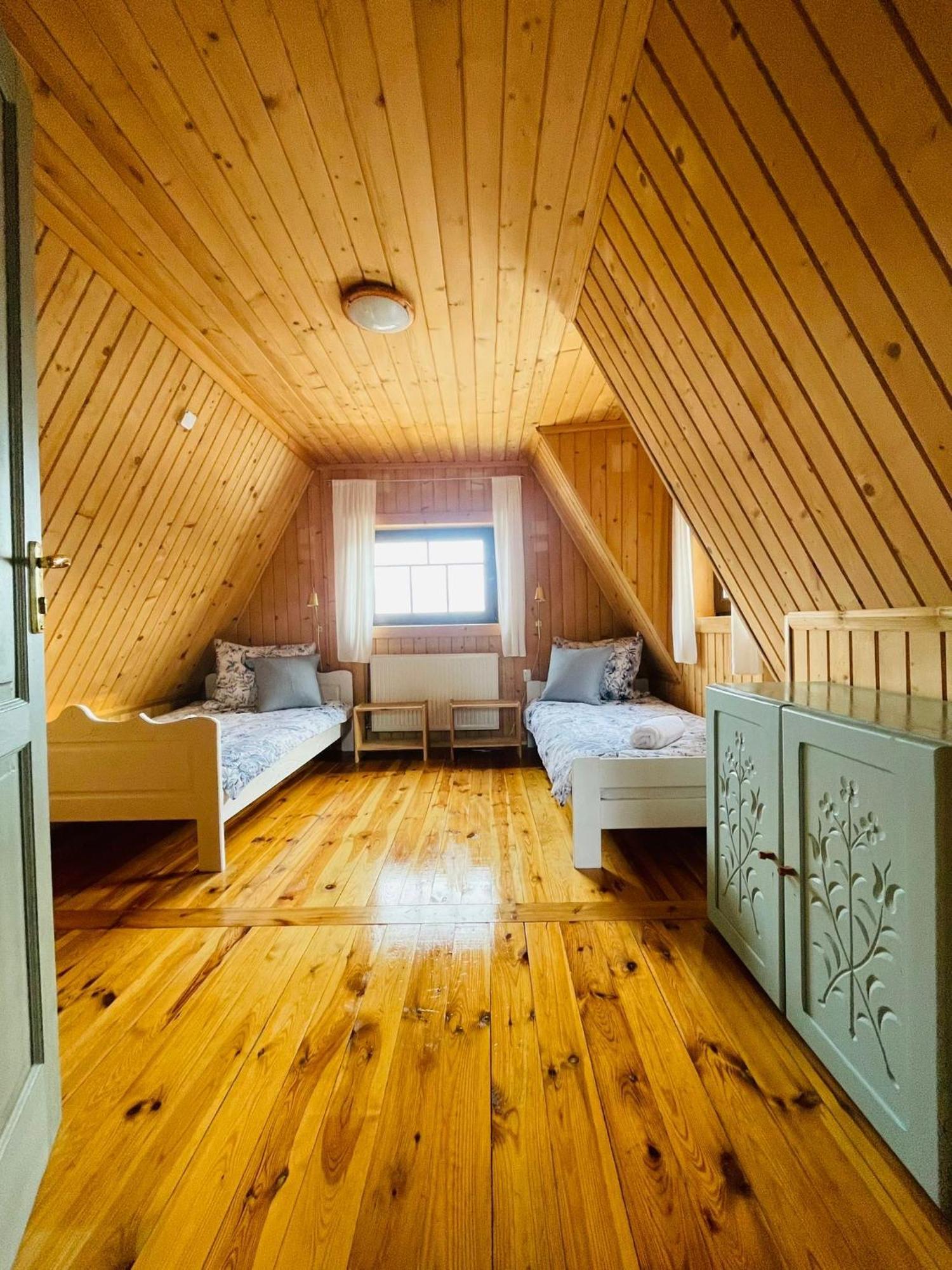 Lobrotno Gazdzina - Goralska Chalupa Na Wylacznosc Tatranská Bukovina Exteriér fotografie